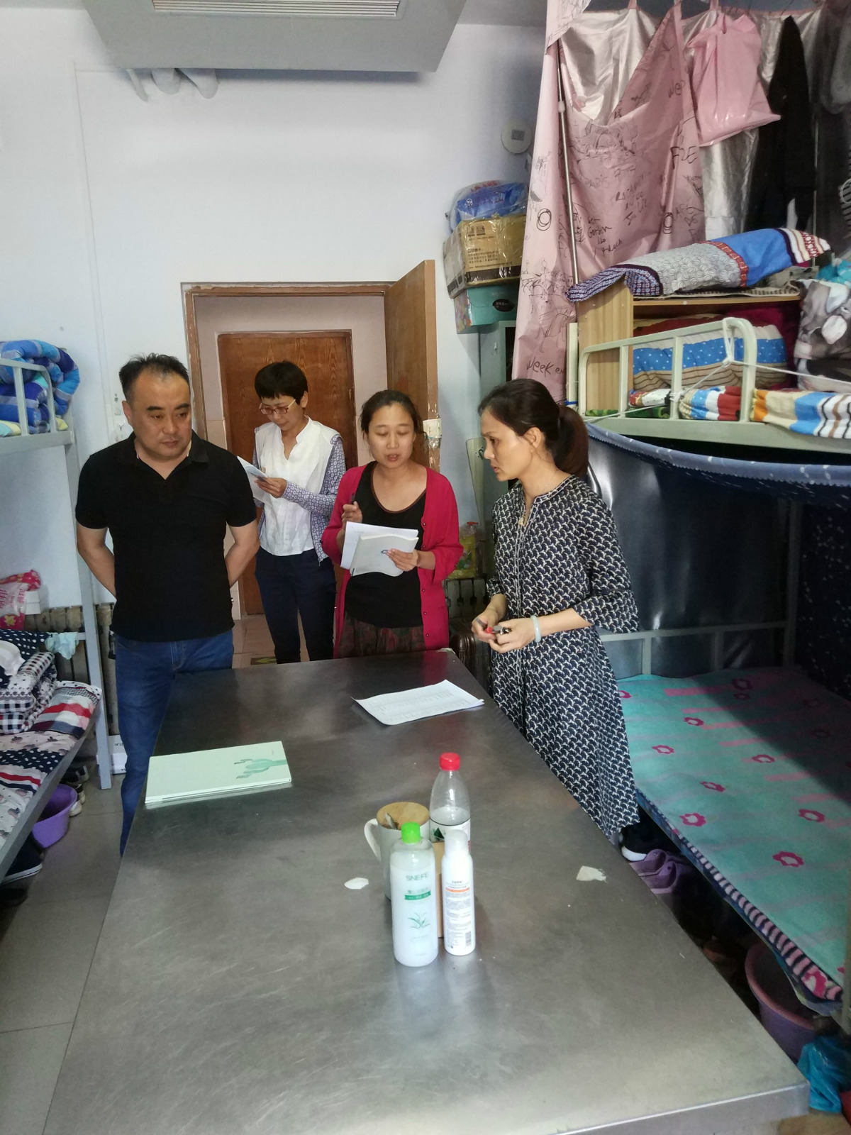 艺术设计系开展6月份公寓安全大检查