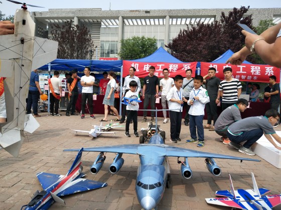 小荷才露尖尖角——机电工程系职教活动周现场展示纪实