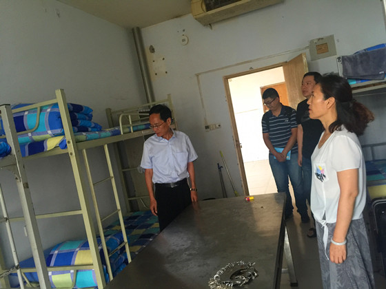 机电工程系开学第一周巡查班级和学生公寓