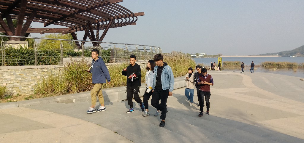 发现时代淄博之美--艺术设计系组织参观文昌湖活动