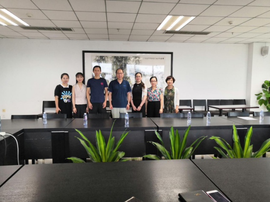 创新思维、开拓视野建设智慧型图书馆