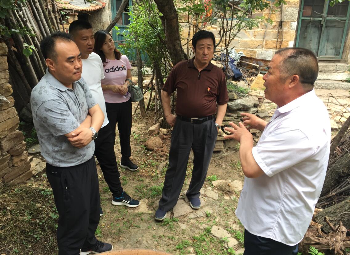 纺织服装工程系开展“师德师风”主题活动