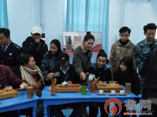 鲁网讯：多国留学走进8040威尼斯 感知中国传统文化