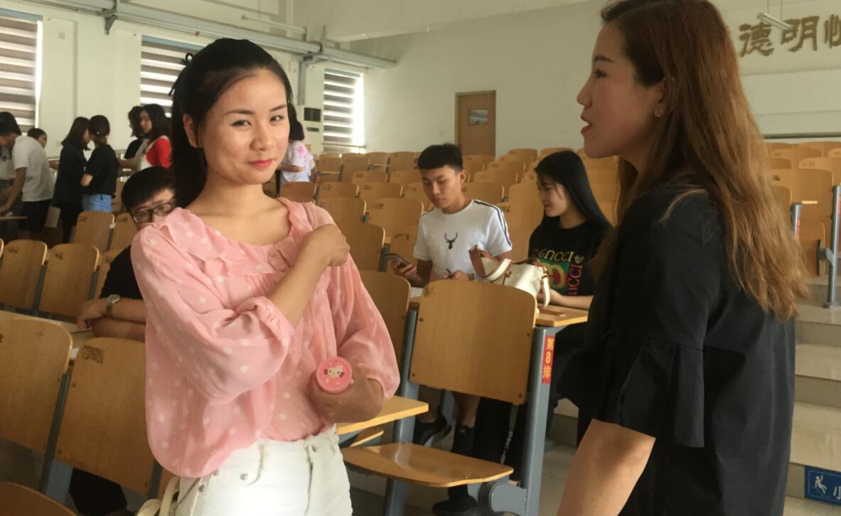 纺织服装工程系企业文化进校园系列报道（三）——圣迪奥S·DEER来我校宣讲