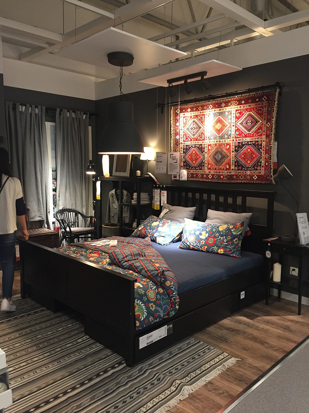 艺术设计系开展《室内软装整体设计》课程调研活动