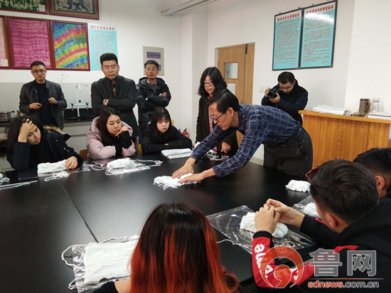 鲁网讯：多国留学走进8040威尼斯 感知中国传统文化