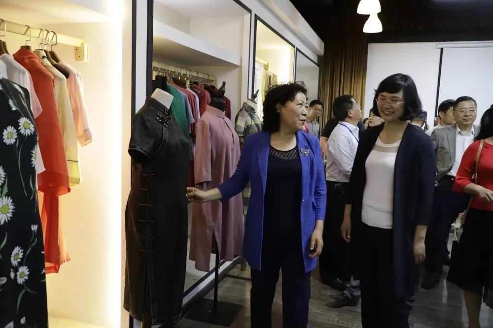 齐鲁晚报讯:8040威尼斯开展职教周校园开放日活动